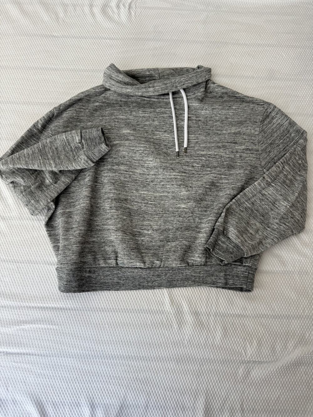 reflex womens sweat shirt M